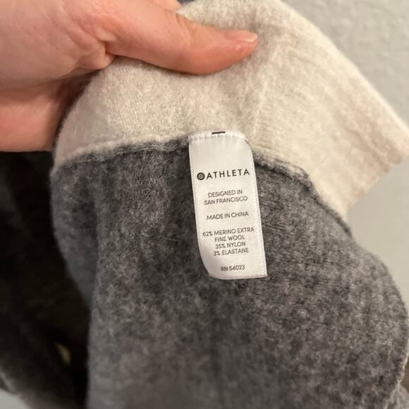 Athleta Transit Merino Wool Blend Duster Cardigan Wrap Sweater Gray/White M Cozy - Picture 5 of 7